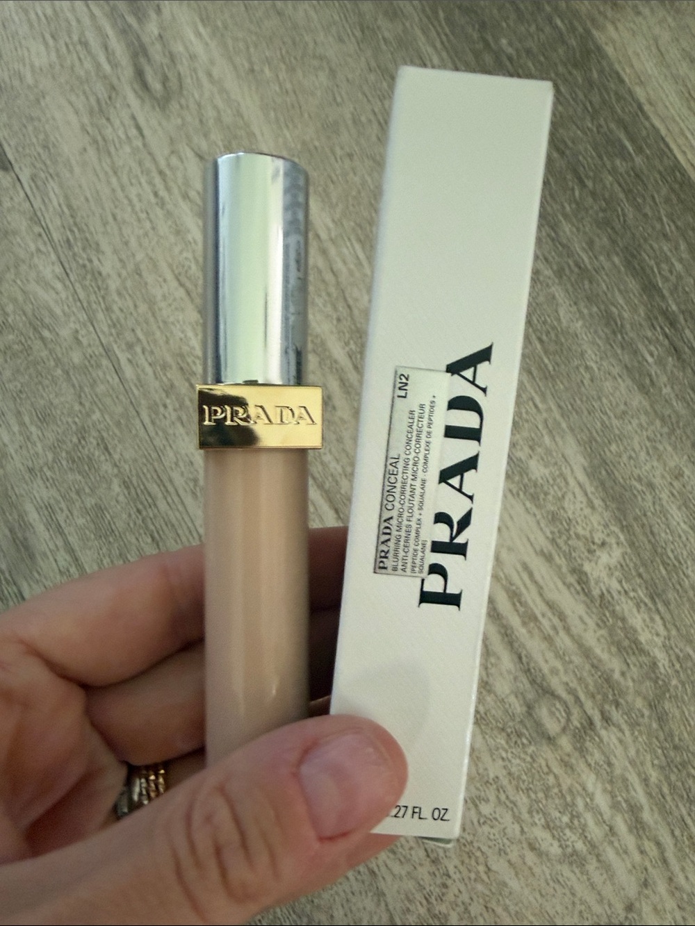 Prada Concealer Wand - Ln2